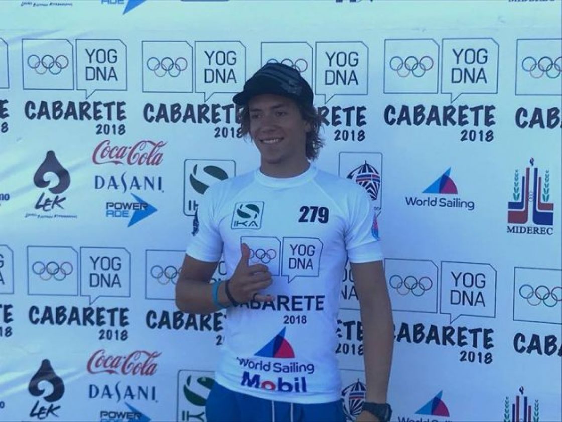 UN SANISIDRENSE ES CAMPEON SUDAMERICANO JUVENIL DE KITESURF