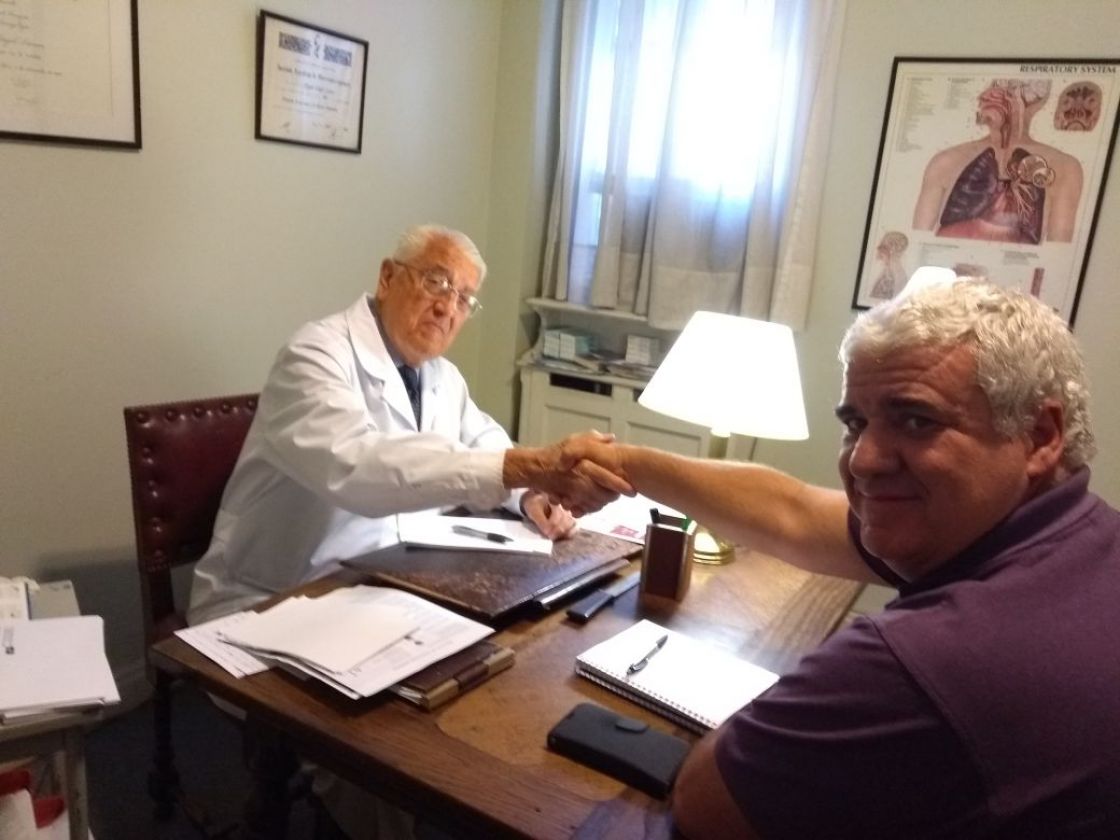 EL DR MIGUEL LACOUR SE INCORPORA COMO COLUMNISTA DE SALUD EN LA LUPA MULTIMEDIA