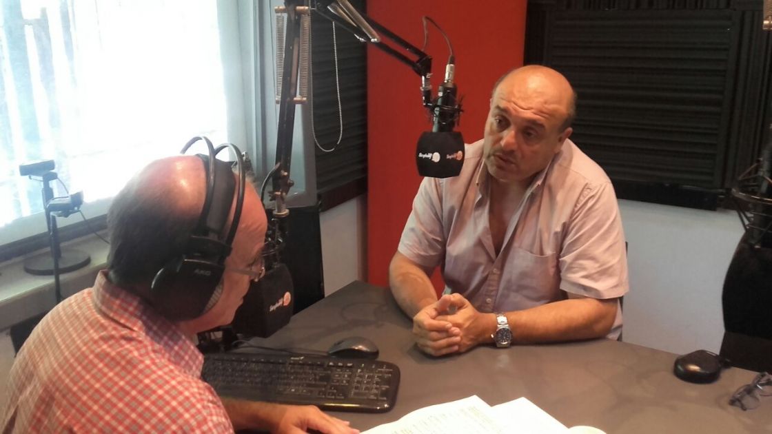 OMAR ARCE ENTREVISTADO EN EL PROGRAMA DE RADIO LA LUPA